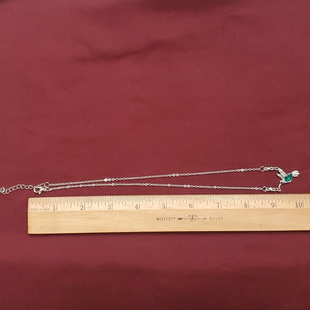 NWOT Rhinestone Hummingbird Silver Necklace - Picture 5 of 5